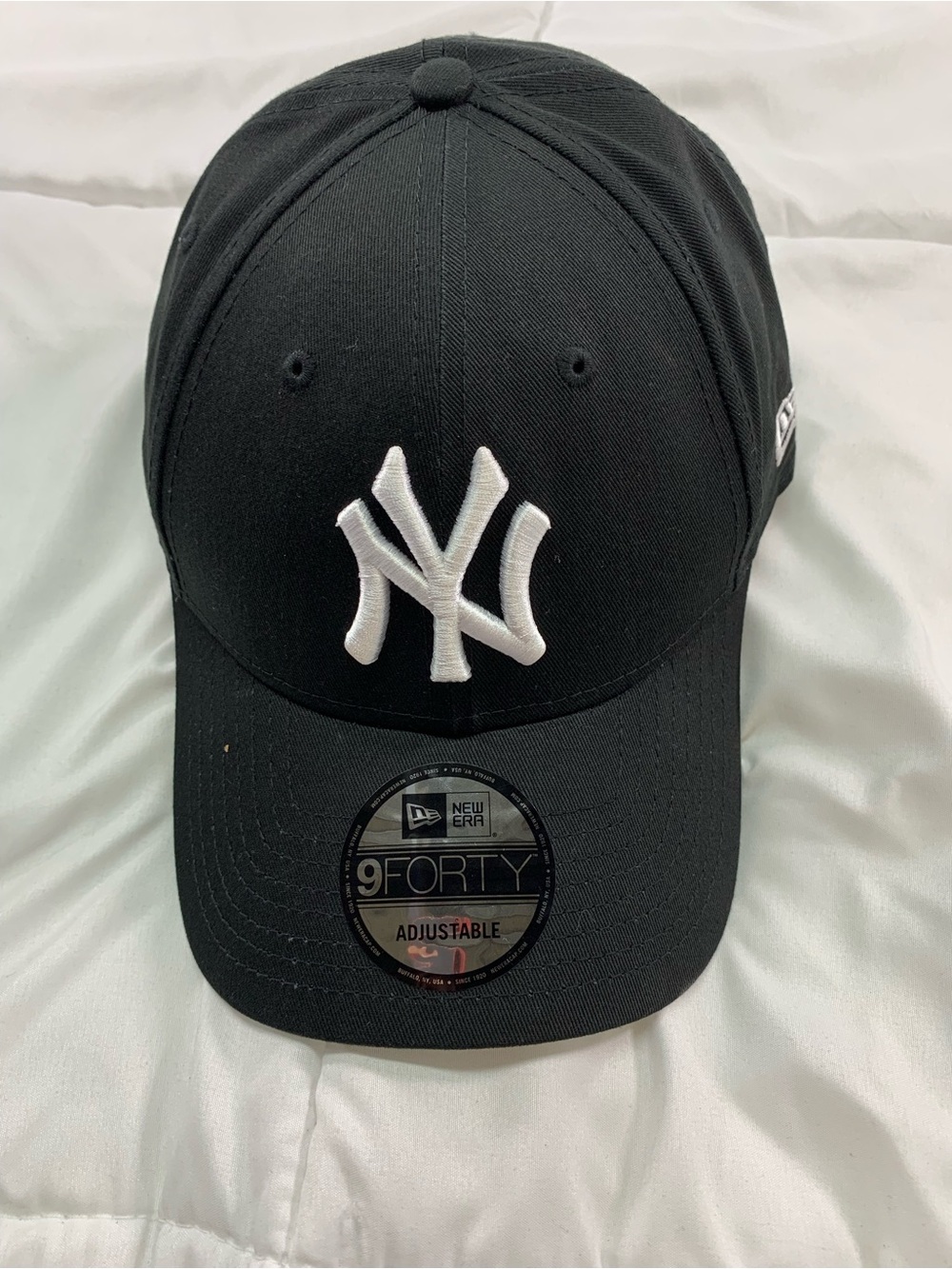 Preloved New Era hat size OS